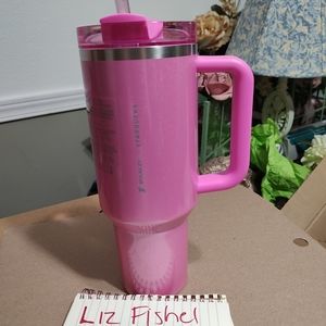 NEW STARBUCKS / STANLEY COLLAB